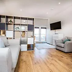 Garden Room Apartment